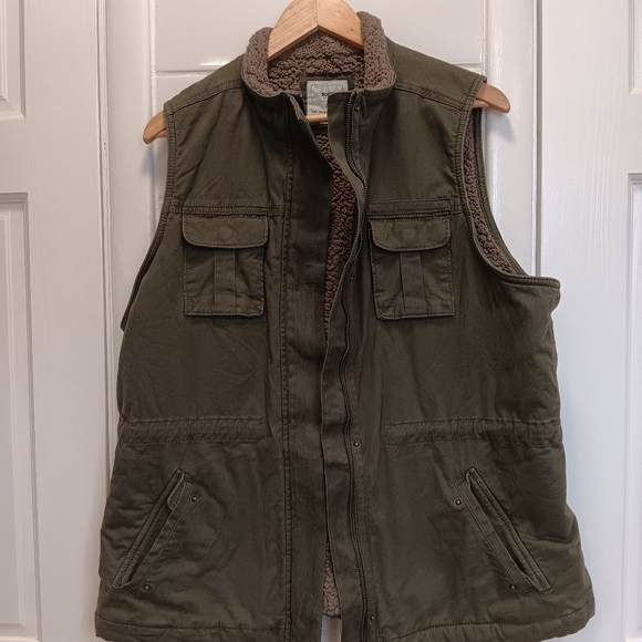 Vest - Picture 4 of 4
